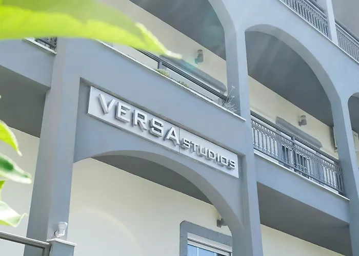 Versa * Thásos